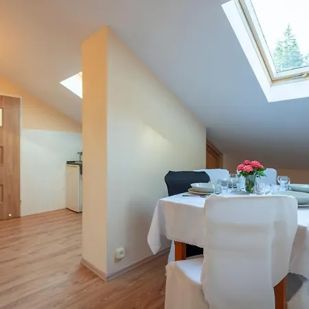 Aparthotel Wiosenna *